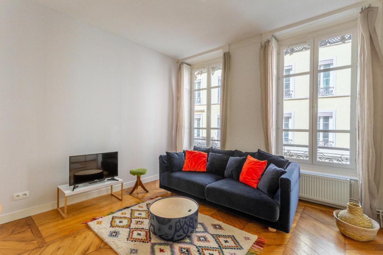 Dify Le Velvet - Bellecour Apartment Lyon Bagian luar foto